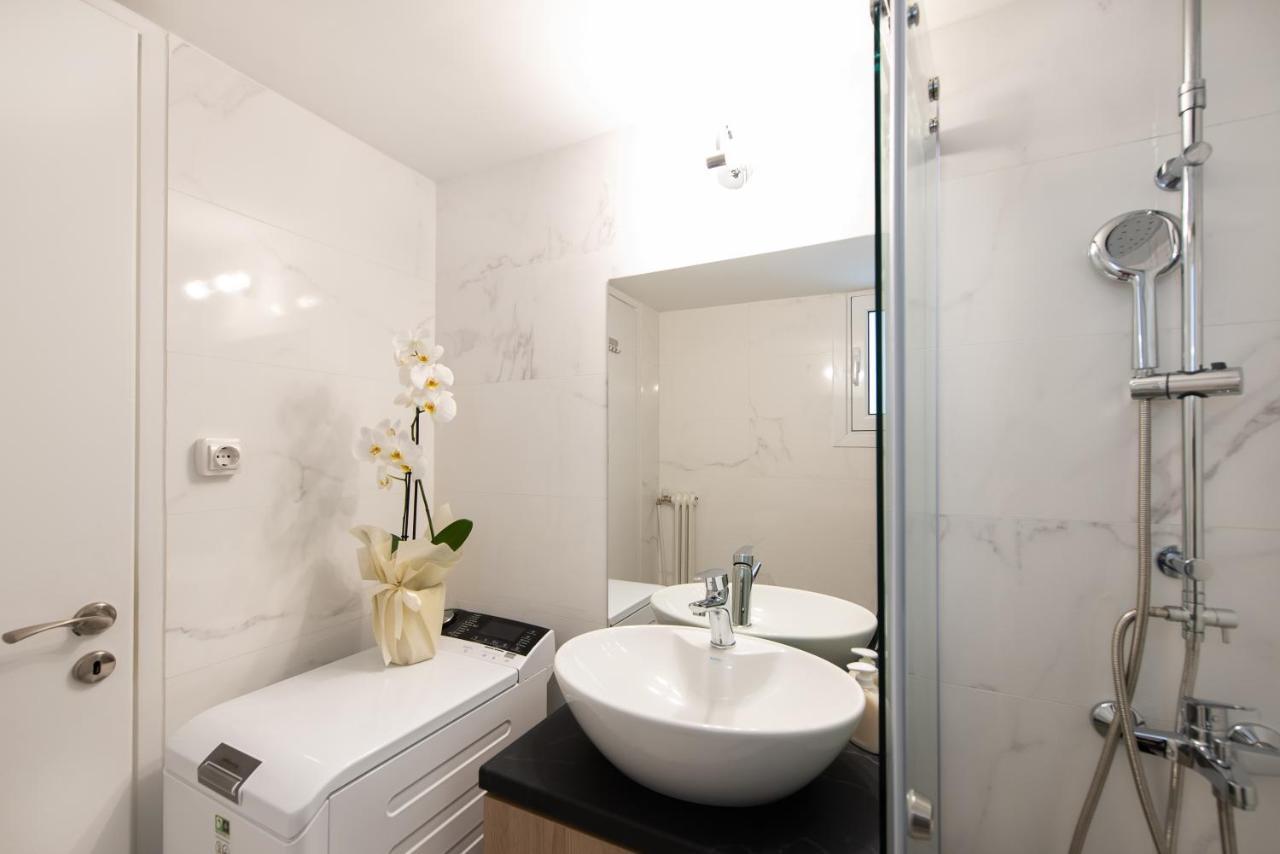 Medluxe Cozy Apartment! Atenas Exterior foto